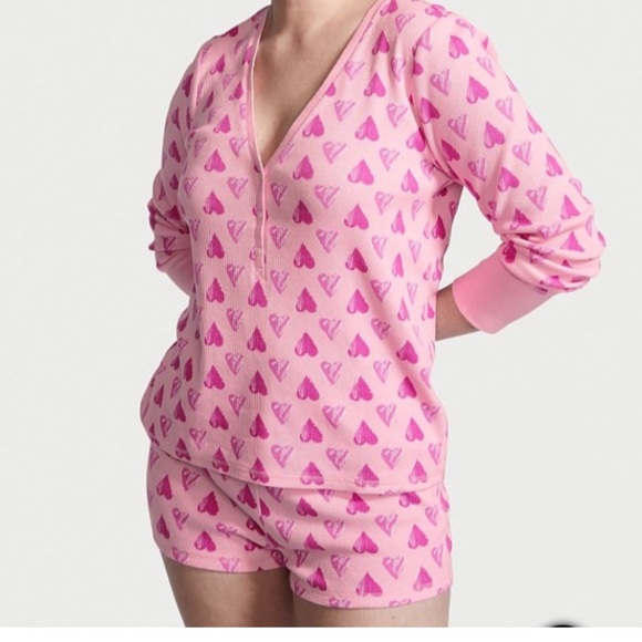 Victoria’s Secret Heart Pajama Set Size large - Picture 15 of 16